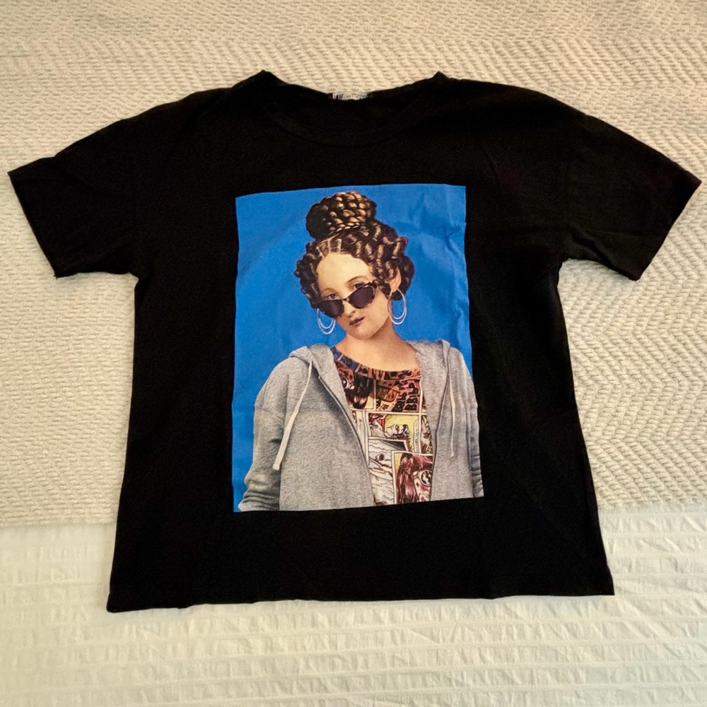 Mona Lisa Parody Graphic T-Shirt
